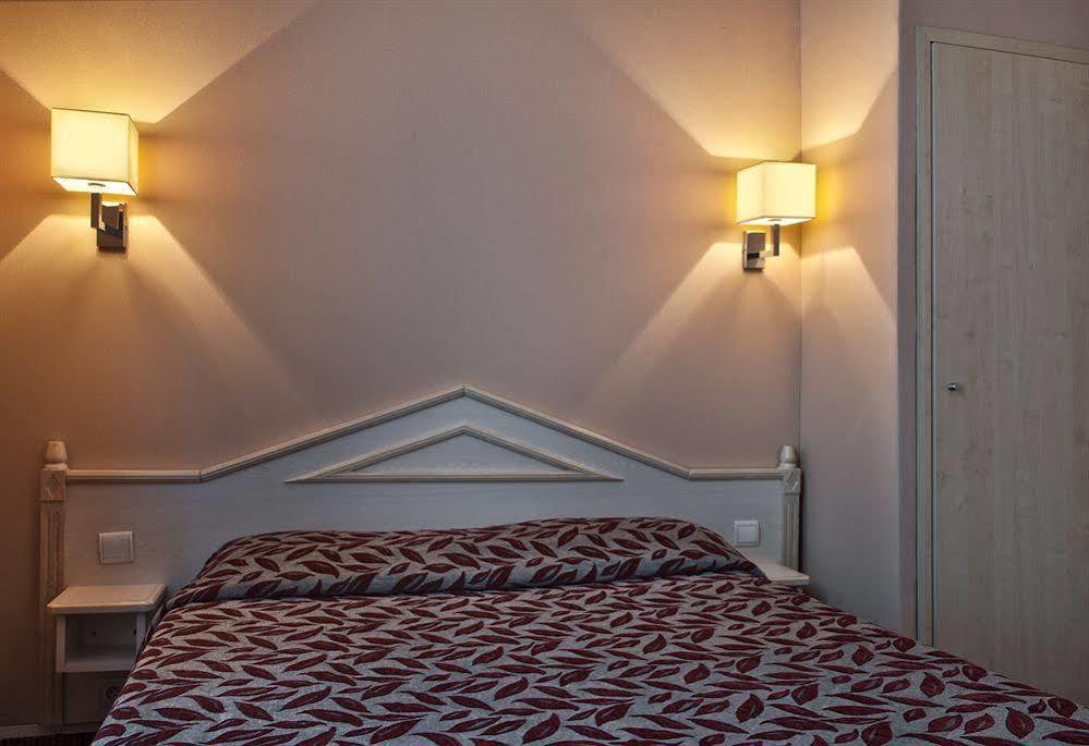 Hotel Eugenie Paris Luaran gambar
